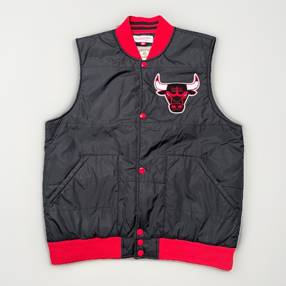 Mitchell & Ness Nba Chicago Bulls Button Down Vest Size Large Hardwood Black Red